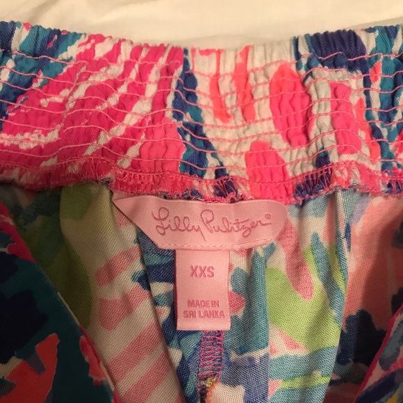 Lilly Pulitzer Dahlia Scalloped shorts - Picture 4 of 5